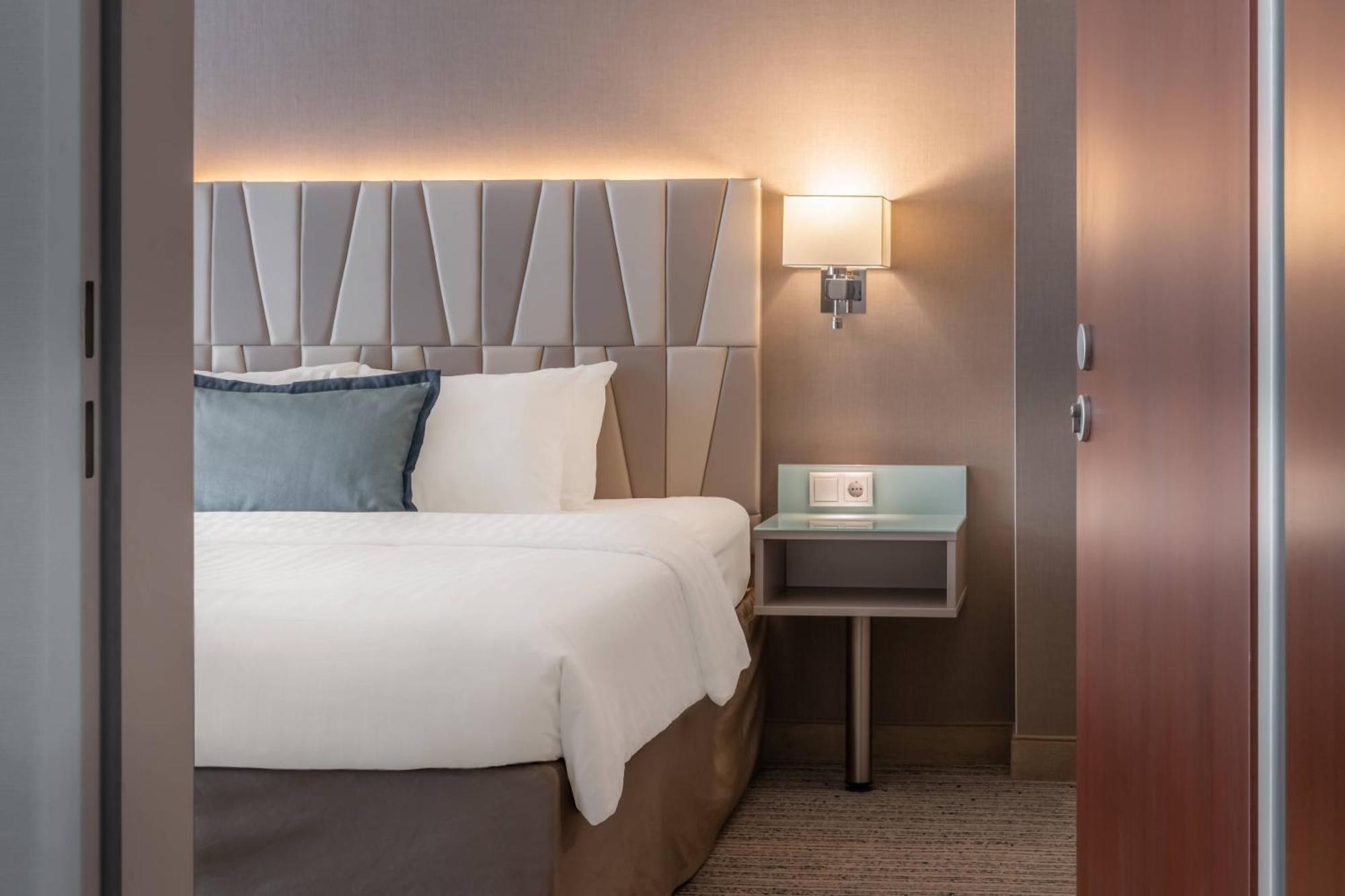 Courtyard By Marriott Center 4* München