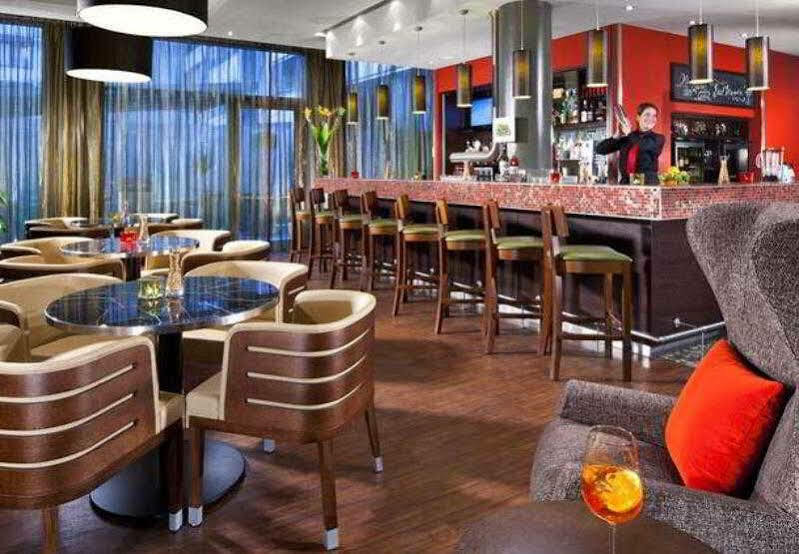 Courtyard By Marriott Center 4*